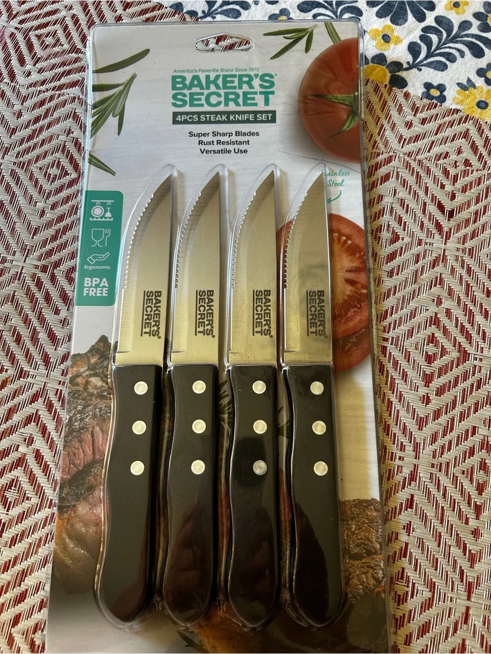 Baker’s Secret 4-Piece Steak Knife Set Stainless Steel Serrated Blades
